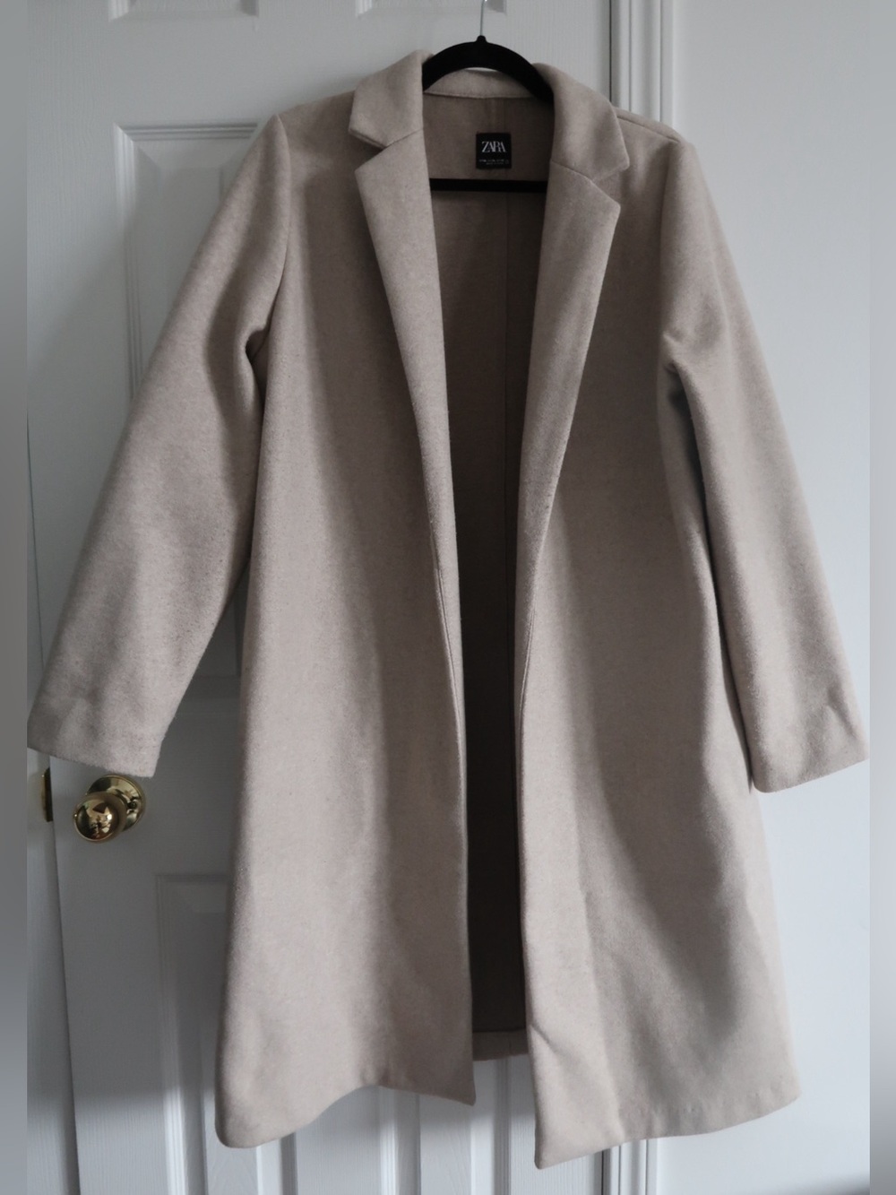Zara Beige Long Trench Coat size XL 32
